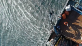 寒潮来袭！海上直升机出动成功救助遇险人员