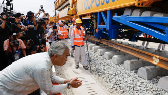 马来西亚东海岸铁路轨道工程启动，有望改善沿线地区互通水平