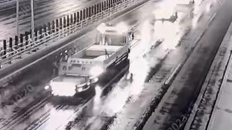 寒潮来袭，上海闵浦大桥深夜启动应急预案，确保行车安全
