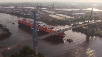 红海商船频频遇袭，多国船运公司宣布暂停在红海航行