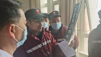 华西医院专家组正在临夏州人民医院开展医疗救治工作