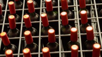 54瓶进口红酒未贴中文标签，涉事商户被罚10万
