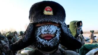 内蒙古武警新兵零下25℃徒步行军