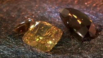 欧盟将俄罗斯最大钻石生产商阿尔罗萨公司列入制裁名单