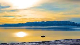 赛里木湖的日出有多美