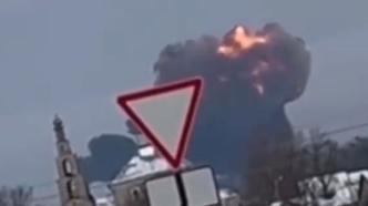外媒：一架运输机在俄罗斯别尔哥罗德州坠毁