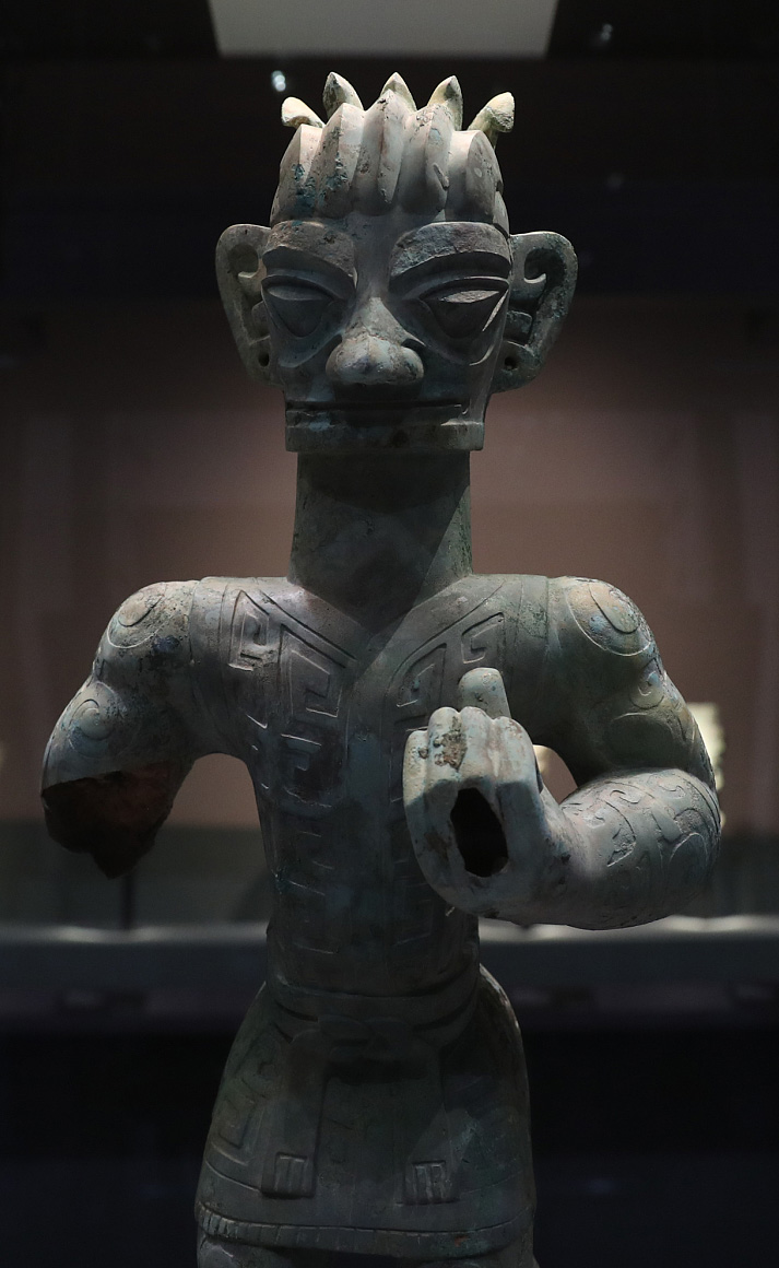 珍藏 中国三星堆文化青銅鳥人です 青銅器 時代物 中國古美術