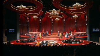 “上海出品”的百老汇音乐剧《大彗星》持续上演，精彩在何处？