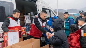中国红十字会总会向湖南、湖北调拨救灾物资1.5万余件