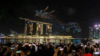 龙腾四海｜飞龙在天，新加坡千余架无人机上演“龙门传奇”