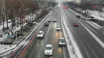 受雨雪和冻雨天气影响，陕西全省高速公路实施交通管制