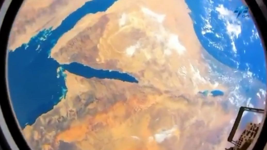 宇航员唐胜杰拍下太空视角地球，蔚蓝风景治愈感满满