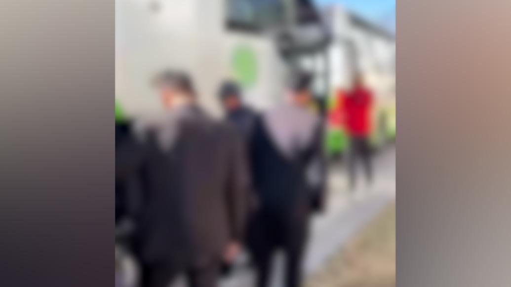 “游客称未买手镯被赶下车”事件昆明文旅最新通报:涉事旅行社无证经营