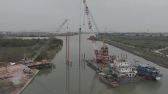 广州沥心沙大桥风险跨梁被拆除，正抢建保通便桥