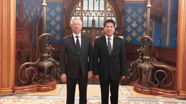 李辉与俄副外长会谈，俄方高度评价中方开展第二轮穿梭外交