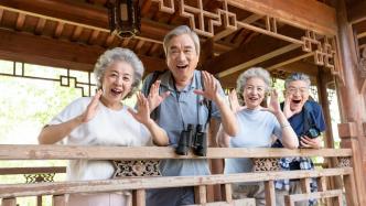 委员提案｜金永伟：提倡旅行社针对老年团配备随团健康陪护员