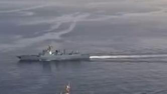 海军两批护航编队亚丁湾分航仪式现场