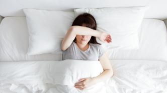 女性失眠概率约为男性两倍，须自我破除睡眠内疚
