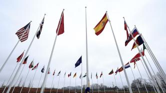 瑞典加入北约升旗仪式在北约总部举行