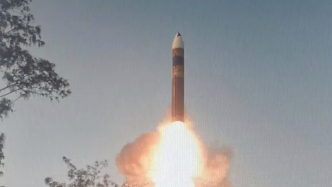 印度首次试射多弹头型“烈火-5”导弹，可提升核打击力