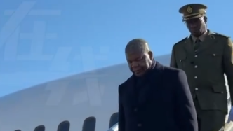 安哥拉总统抵达北京，开启对中国的国事访问