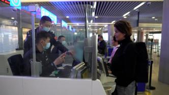南京空港口岸迎首名免签入境瑞士籍游客