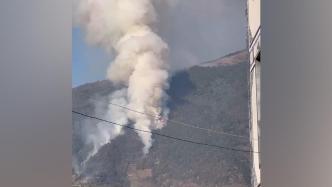 云南漾濞县突发山火正在扑救，起火原因还在调查