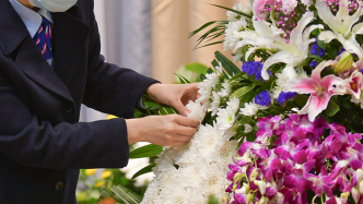 工人日报刊文：别让乱收费成殡葬业的痼疾