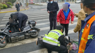 事发上海多路段，一上午20多次人车摔倒事件，怎么回事？