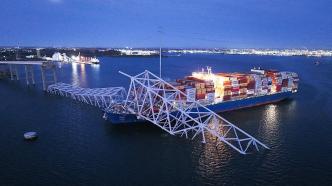 美国马里兰州大桥遭船只撞击坍塌事件已致2人死亡