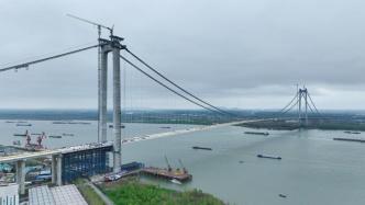龙潭长江大桥主桥成功合龙，助力南京都市圈、宁镇扬一体化发展