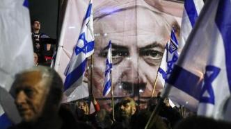 以色列多地爆发大规模抗议，超10万人喊内塔尼亚胡下台