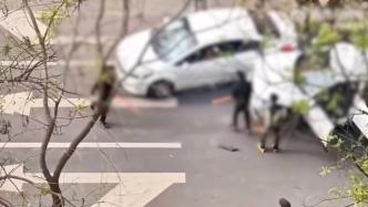 临汾警方通报“多人持棒球棍殴打他人并砸车”：涉案人员全部抓获