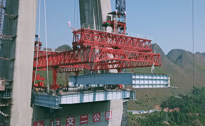 大國大橋｜600人奮戰(zhàn)3年半：在絕境修了座橋