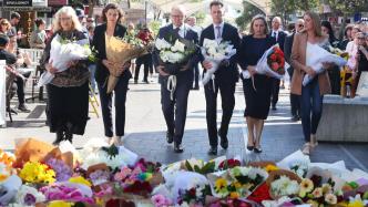 早安·世界｜悉尼购物中心持刀袭击事件后，澳总理前往献花