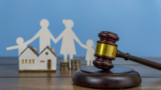 最高法发布意见：在离婚案件中提示关爱未成年子女