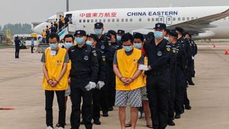 680余名中国籍涉赌诈违法犯罪嫌疑人被分批从柬埔寨押解回国