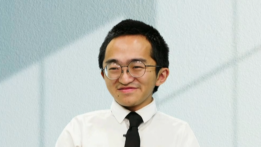 “扭扭車男孩”任CEO,愛穿西裝的張亮:穿上后感覺更堅毅果敢
