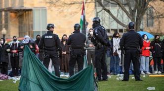 美国警察在大学校园内拘捕约百名亲巴勒斯坦抗议者