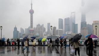 上海今日白天雨水减弱，明日气温冲高28℃