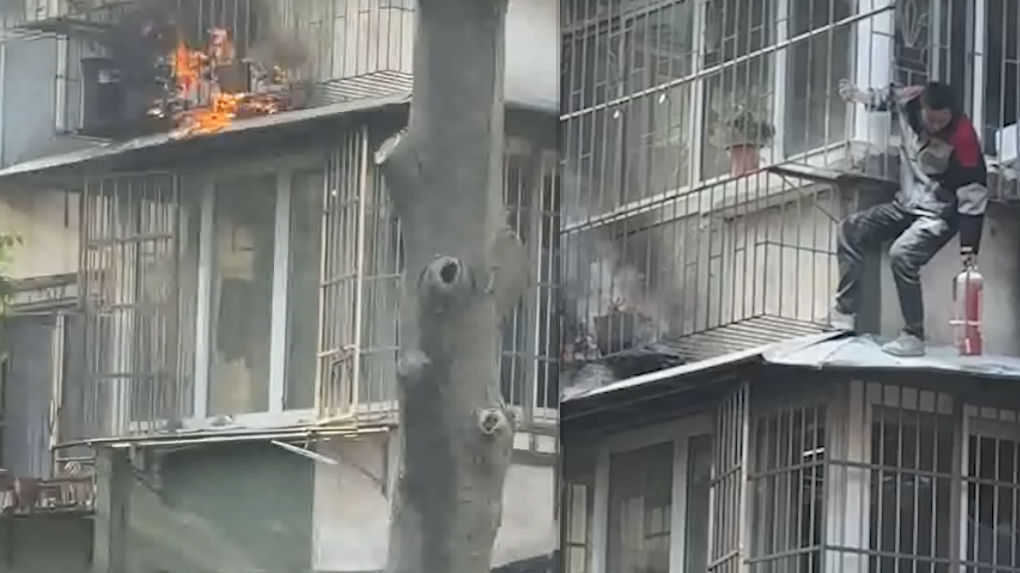 3楼阳台起火，多人拿着灭火器爬上去帮扑救