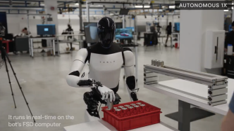 特斯拉人形机器人进厂“打工”分拣电芯：依靠纯视觉，能自主修正