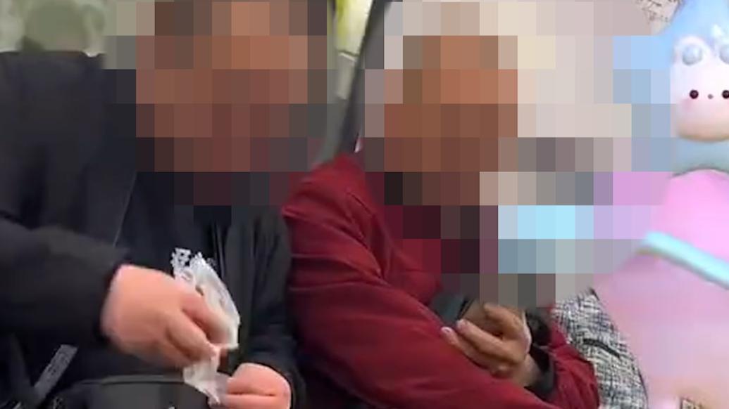 男子在车厢内随意丢弃果皮，上海地铁：行政处罚并批评教育