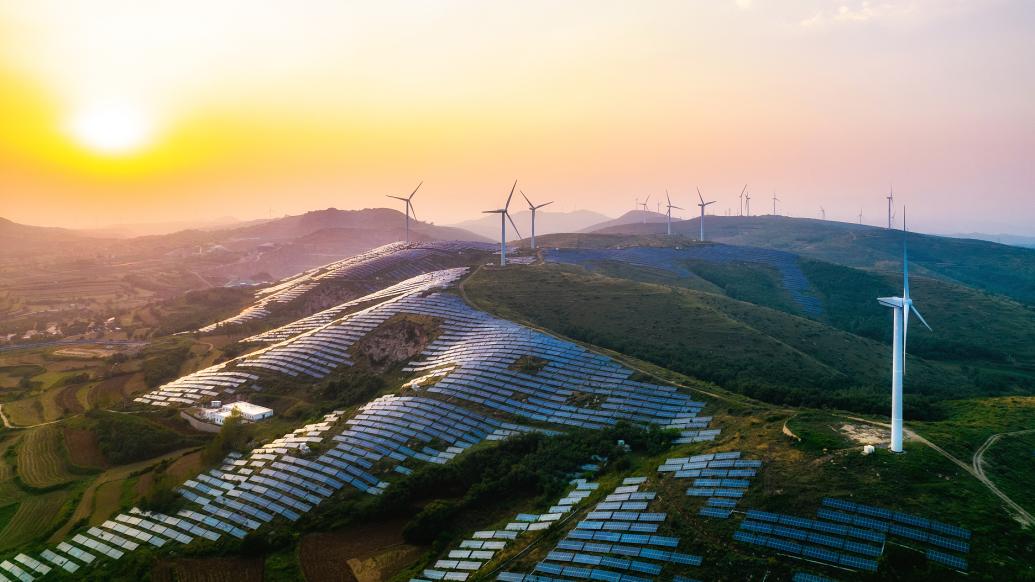 地球能源史转折点：全球30%电力来自可再生能源，中国作出巨大贡献