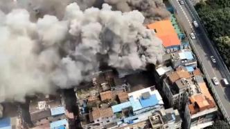 广州一服装批发市场起火：9名被困人员获救，疑有1人失联