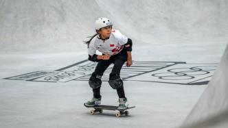 12岁滑板“小孩姐”郑好好：预赛超常发挥，开心到笑掉大牙