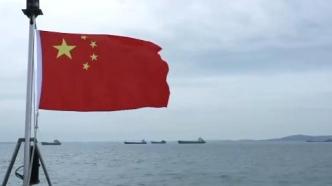 视频丨中国海巡船五星红旗与金门岛同框