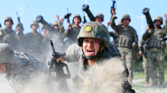 中央宣傳部授予陸軍某合成旅“楊根思連”“時代楷模”稱號