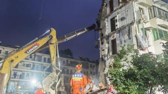 安徽铜陵居民楼坍塌已致4人遇难