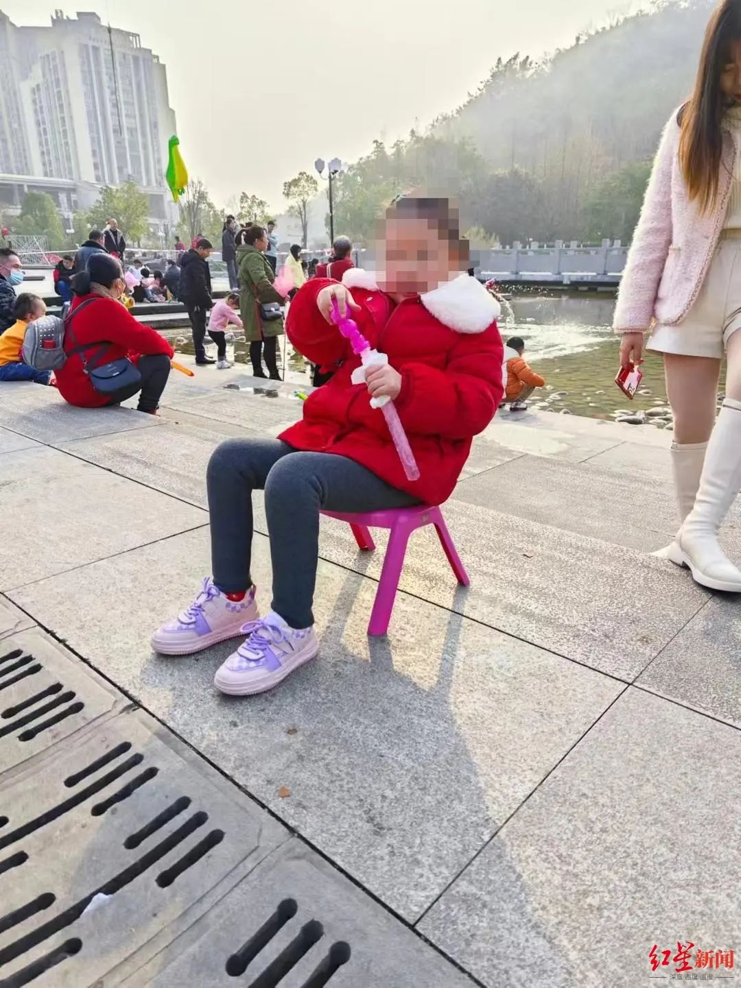 广安5岁女童学舞蹈摔倒致高位截瘫,父母称只拿到20万赔偿